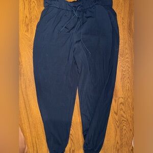 Lululemon Stretch High Rise Jogger (Full length)